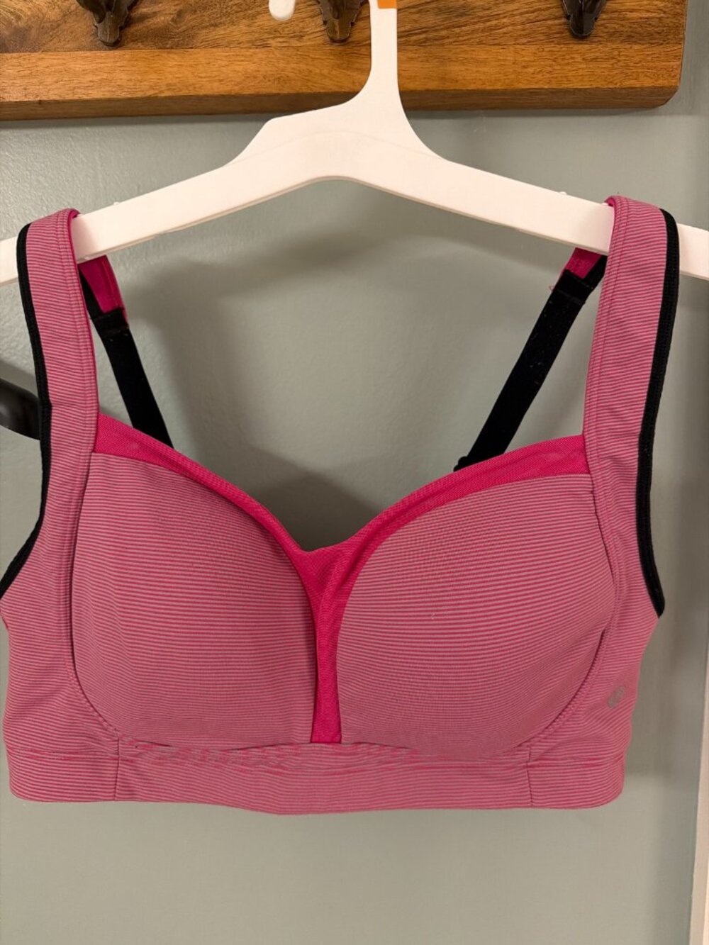 Lululemon Tata Tamer Sports Bra Pink Striped Size 38C